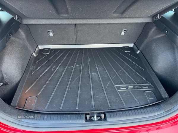 Used Kia Ceed 2019 for sale - 77230828: Photo 40