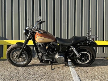 Used Harley-Davidson DYNA SUPER GLIDE 2008 for sale - bike-78709865: Photo