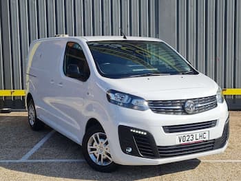 Vauxhall Vivaro feature image