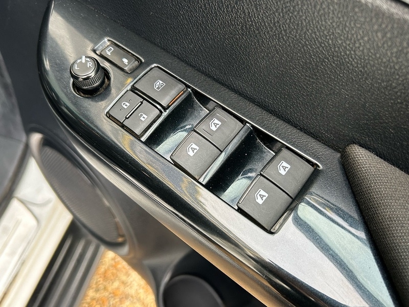 Used Toyota Hilux 2021 for sale - 75970333: Photo 58