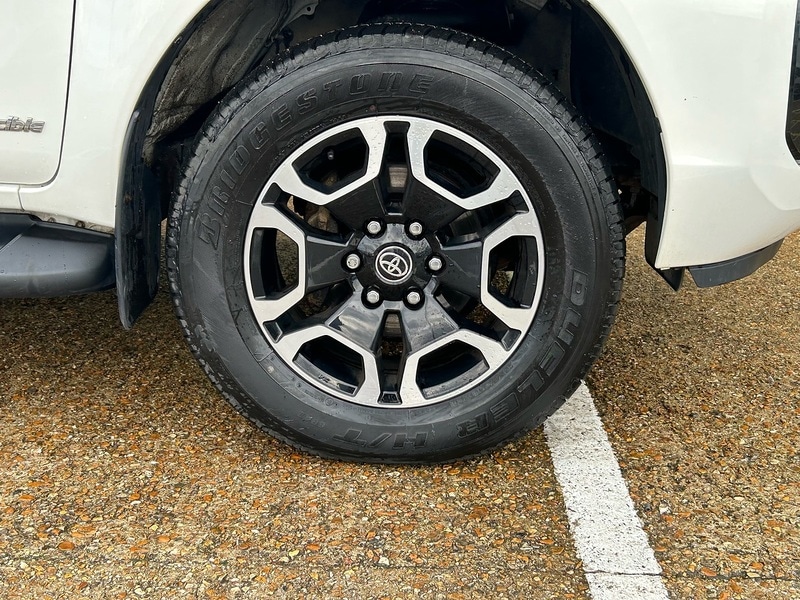 Used Toyota Hilux 2021 for sale - 75970333: Photo 65