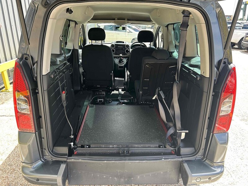 Vehicle 22