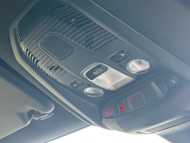 Used Peugeot 3008 2020 for sale - 76665874: Photo 15