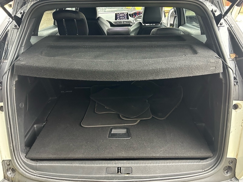 Used Peugeot 3008 2020 for sale - 76665874: Photo 18