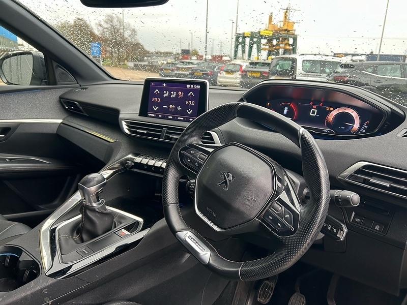 Used Peugeot 3008 2020 for sale - 76665874: Photo 2