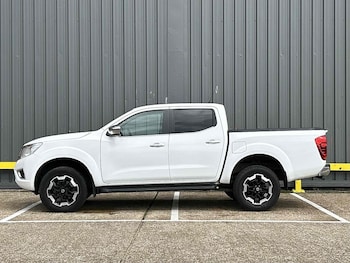 Used Nissan Navara 2021 for sale - 75974589: Photo
