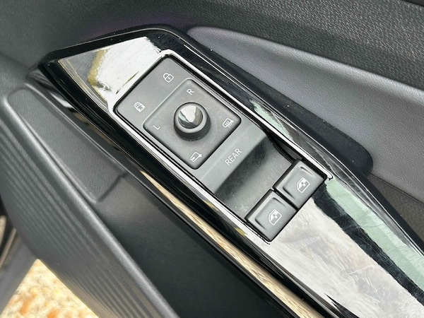 Used Volkswagen ID.4 2021 for sale - 76206660: Photo 40