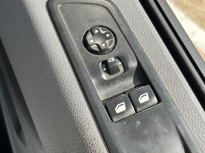 Vehicle 44