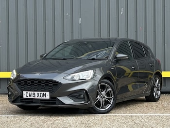Used Ford Focus 2019 for sale - 76274434: Photo 3