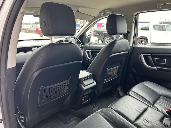 Used Land Rover Discovery Sport 2017 for sale - 76106365: Photo 17