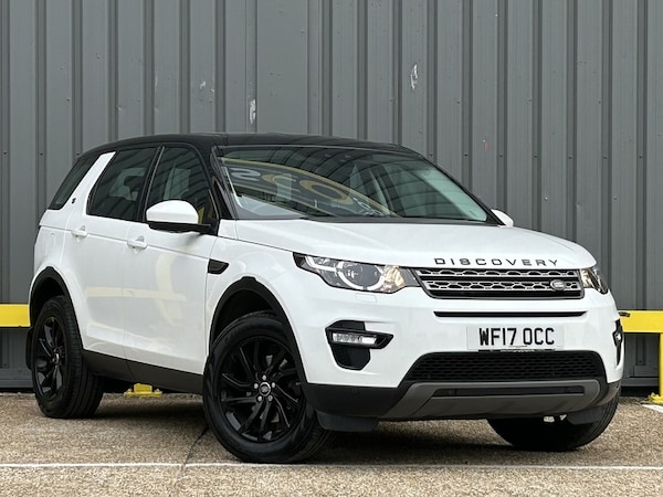 Used Land Rover Discovery Sport 2017 for sale - 76106365: Photo 1