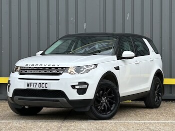 Used Land Rover Discovery Sport 2017 for sale - 76106365: Photo 3