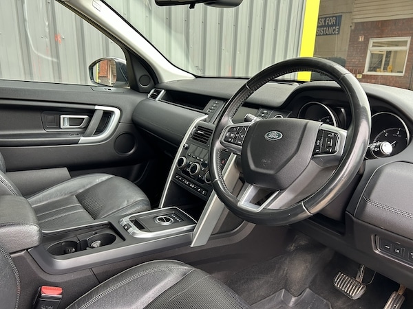 Used Land Rover Discovery Sport 2017 for sale - 76106365: Photo 9