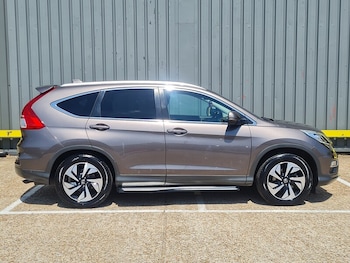 Used Honda CR-V 2015 for sale - 79210791: Photo