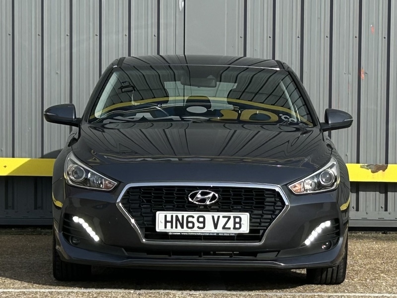 Used Hyundai i30 2019 for sale - 77579560: Photo 3