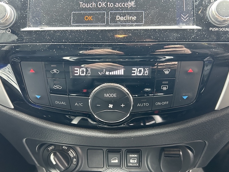 Used Nissan Navara 2020 for sale - 76426364: Photo 15