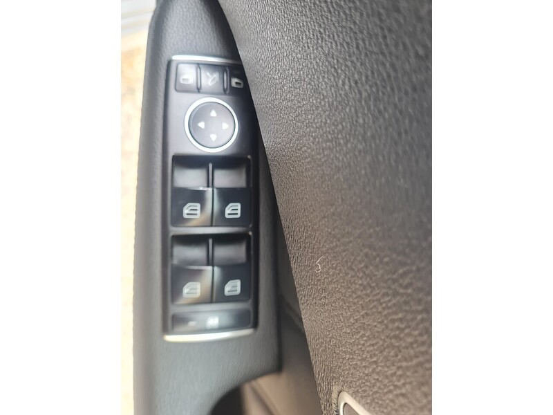 Used Mercedes-Benz E Class 2012 for sale - 78201314: Photo 17