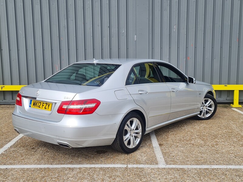 Used Mercedes-Benz E Class 2012 for sale - 78201314: Photo 5