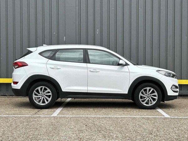 Used Hyundai TUCSON 2018 for sale - 76065072: Photo 8