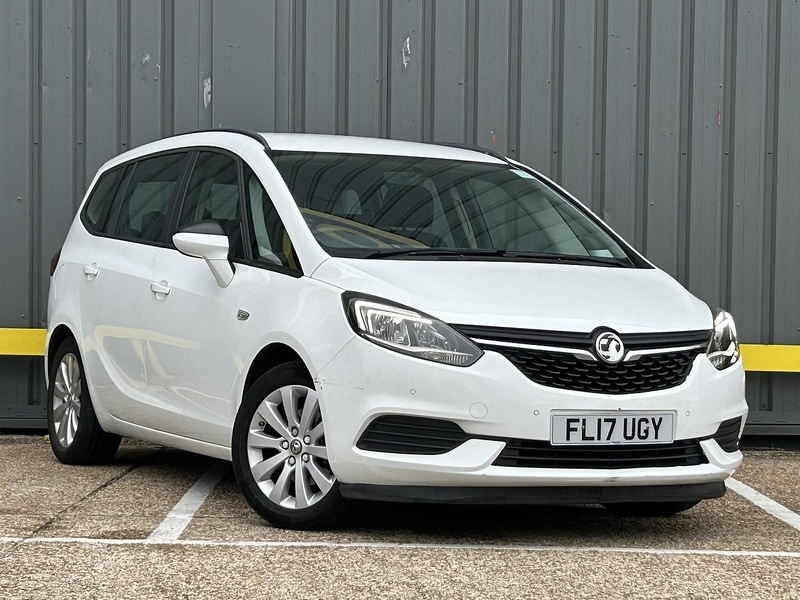 Used Vauxhall Zafira Tourer 2017 for sale - 76232383: Photo 2