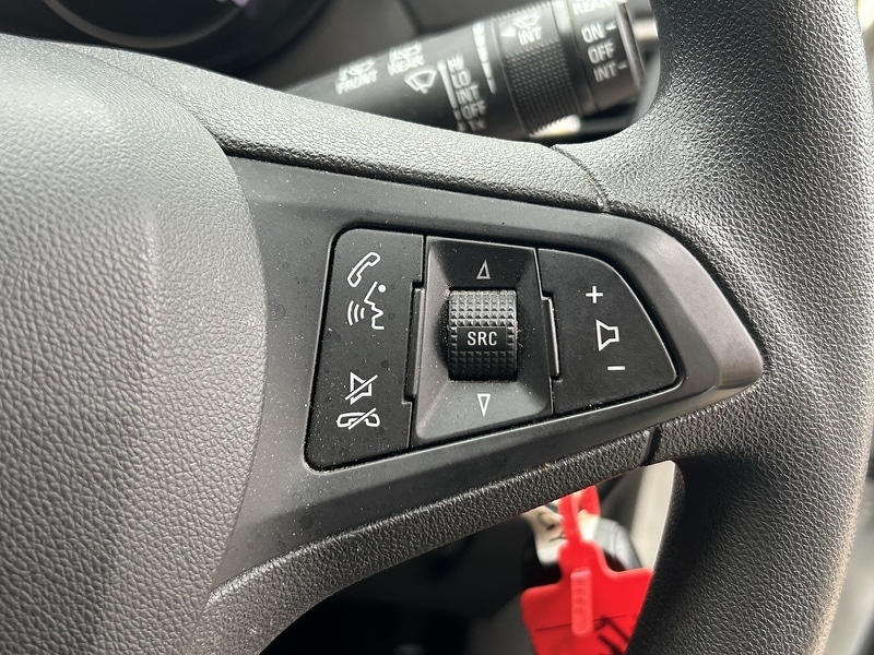 Used Vauxhall Zafira Tourer 2017 for sale - 76232383: Photo 9