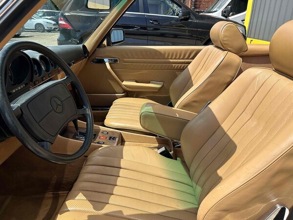 Used Mercedes-Benz SL 2019 for sale - 75301047: Photo 10