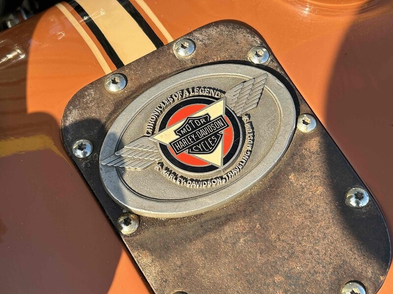 Harley-Davidson Dyna SUPERGLIDE