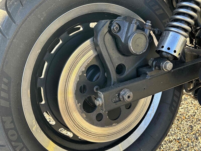 Harley-Davidson Dyna SUPERGLIDE