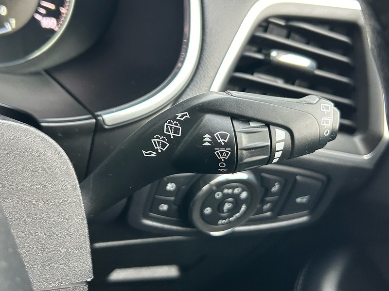 Used Ford Edge 2017 for sale - 76924005: Photo 25