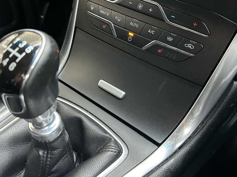 Used Ford Edge 2017 for sale - 76924005: Photo 45