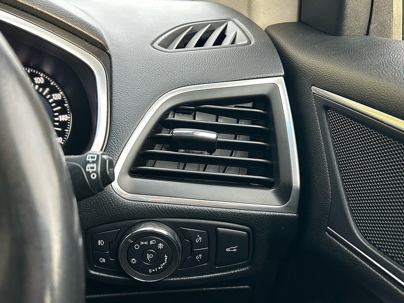 Used Ford Edge 2017 for sale - 76924005: Photo 48