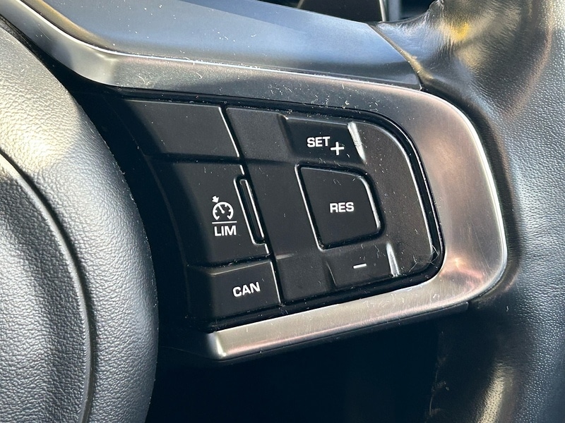 Used Jaguar XF for sale - 77482636: Photo 23