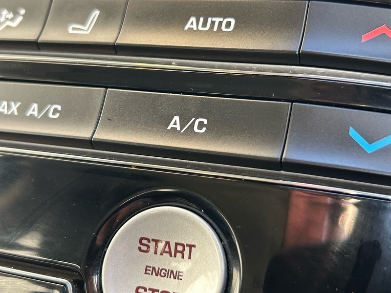 Used Jaguar XF for sale - 77482636: Photo 35