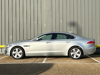 Used Jaguar XF 2017 for sale - 77482636: Photo