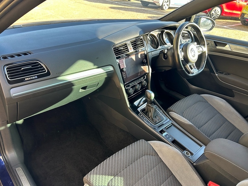 Used Volkswagen Golf 2020 for sale - 77655757: Photo 22