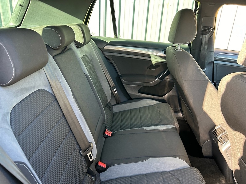 Used Volkswagen Golf 2020 for sale - 77655757: Photo 27