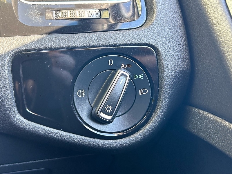 Used Volkswagen Golf 2020 for sale - 77655757: Photo 55