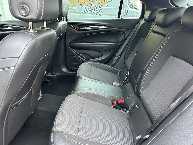 Used Vauxhall Insignia 2019 for sale - 77200949: Photo 16