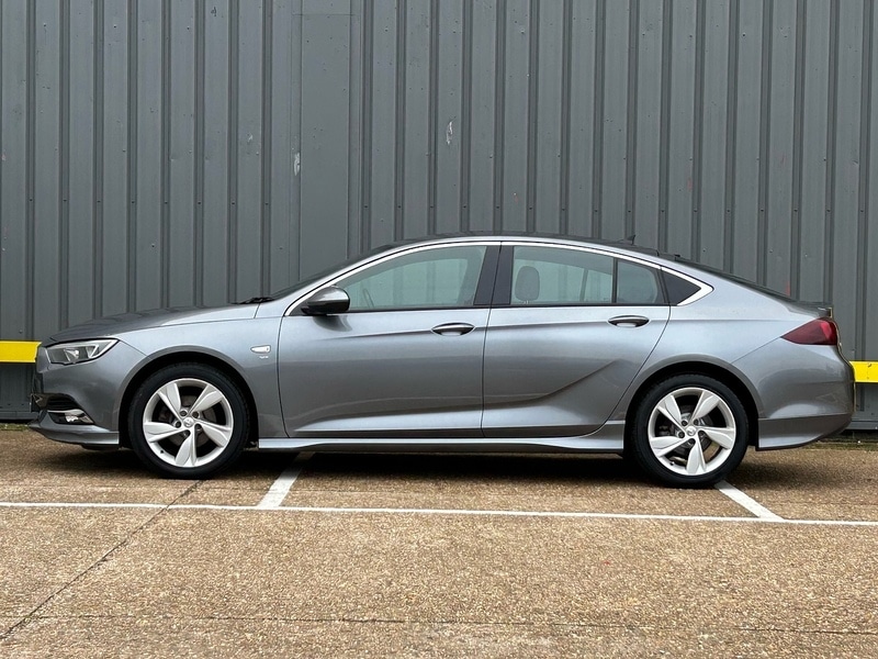 Used Vauxhall Insignia 2019 for sale - 77200949: Photo 4