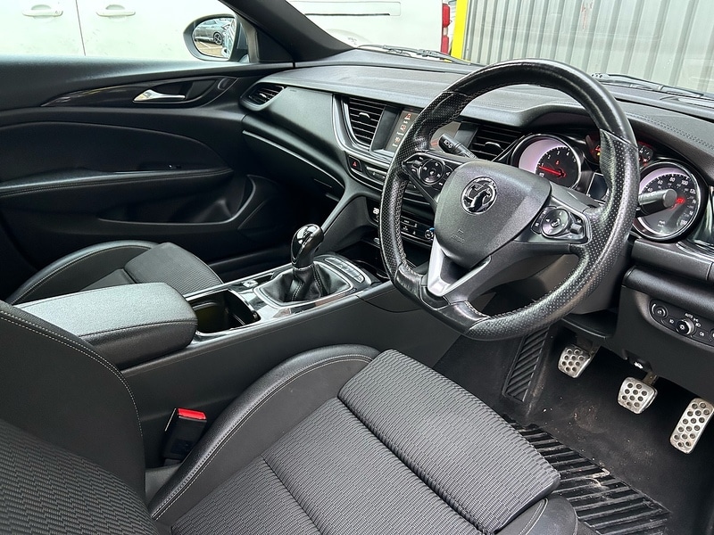 Used Vauxhall Insignia 2019 for sale - 77200949: Photo 9