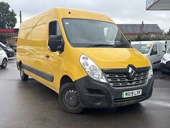 Renault Master feature image