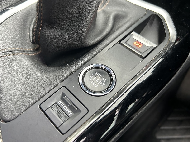 Used Peugeot 5008 2020 for sale - 76232385: Photo 13