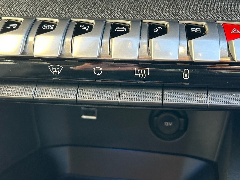 Used Peugeot 3008 for sale - 76792966: Photo 23