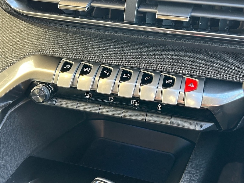 Used Peugeot 3008 for sale - 76792966: Photo 24