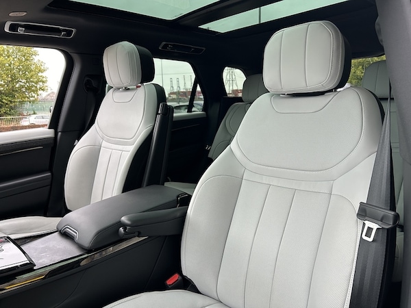 Used Land Rover Range Rover Sport 2025 for sale - 76243586: Photo 12