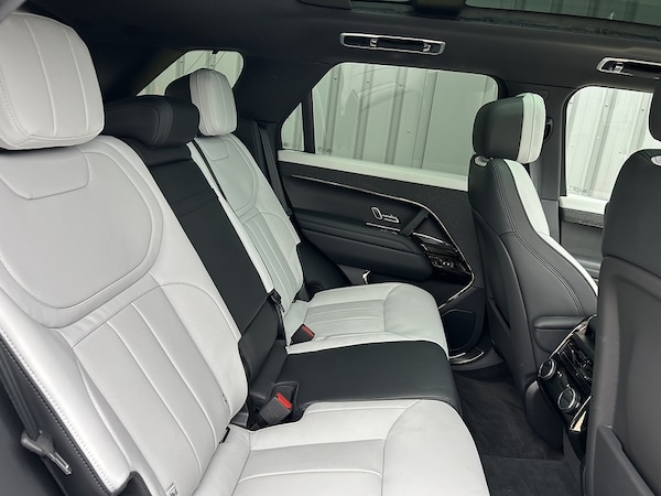 Used Land Rover Range Rover Sport 2025 for sale - 76243586: Photo 18