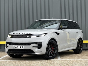 Used Land Rover Range Rover Sport 2025 for sale - 76243586: Photo 3