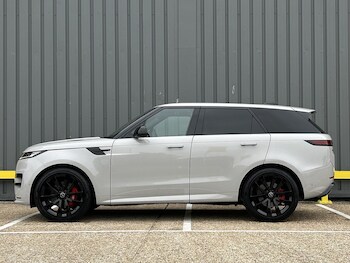 Used Land Rover Range Rover Sport 2025 for sale - 76243586: Photo 4