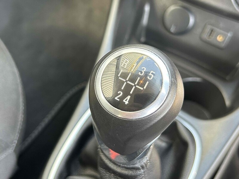 Vehicle 33
