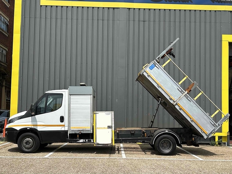 Used Iveco Daily 2017 for sale - 77817923: Photo 3